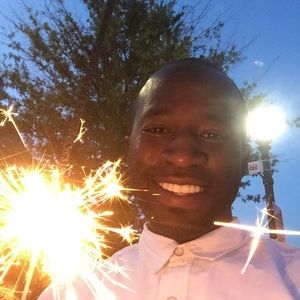 Meet your Posher, Warren